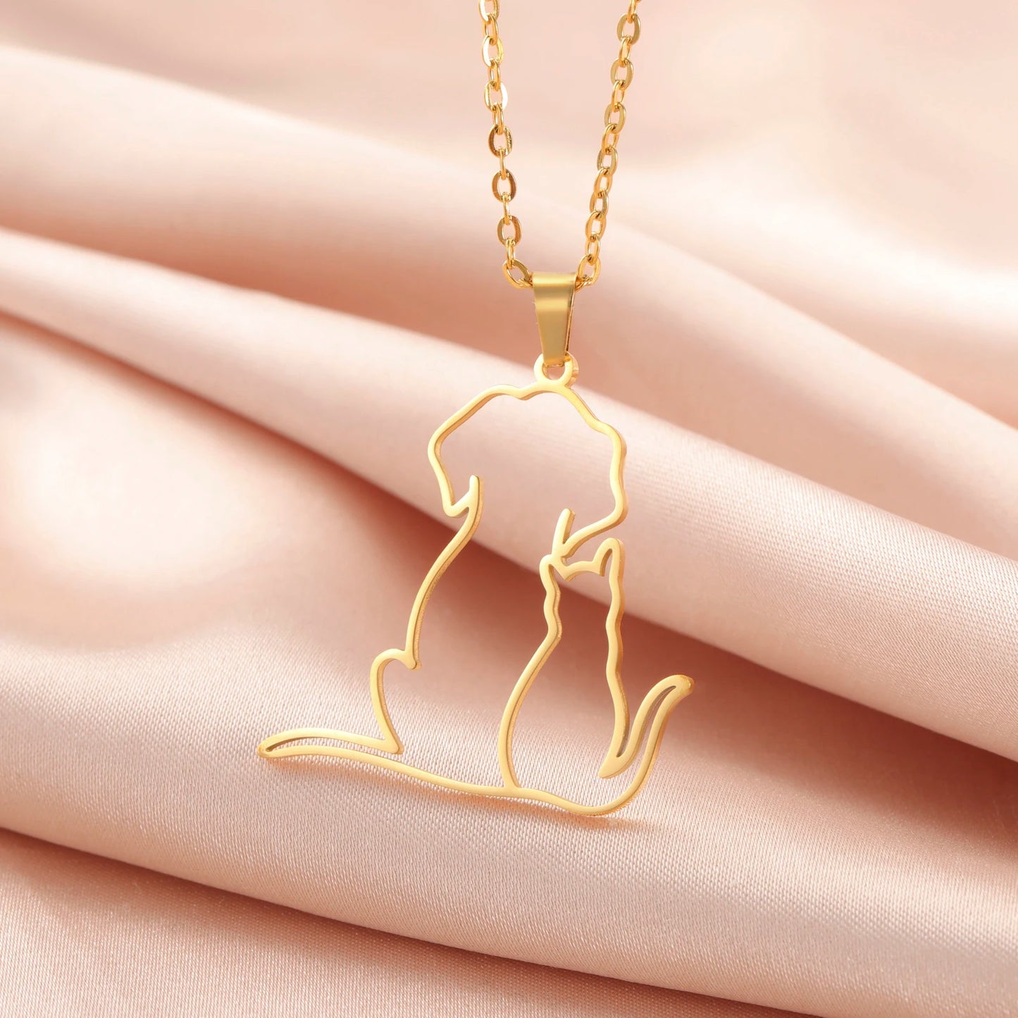 Halsband med katter och hundar