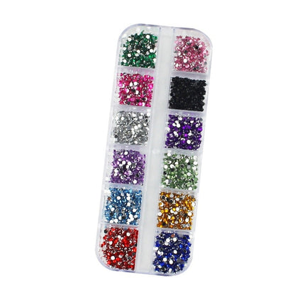 Rhinestones (strass) i flera snygga färger (3 000 st/förp)