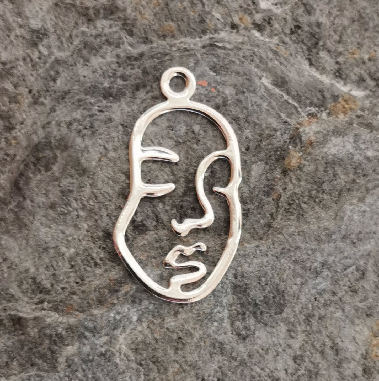 Hängen till örhängen