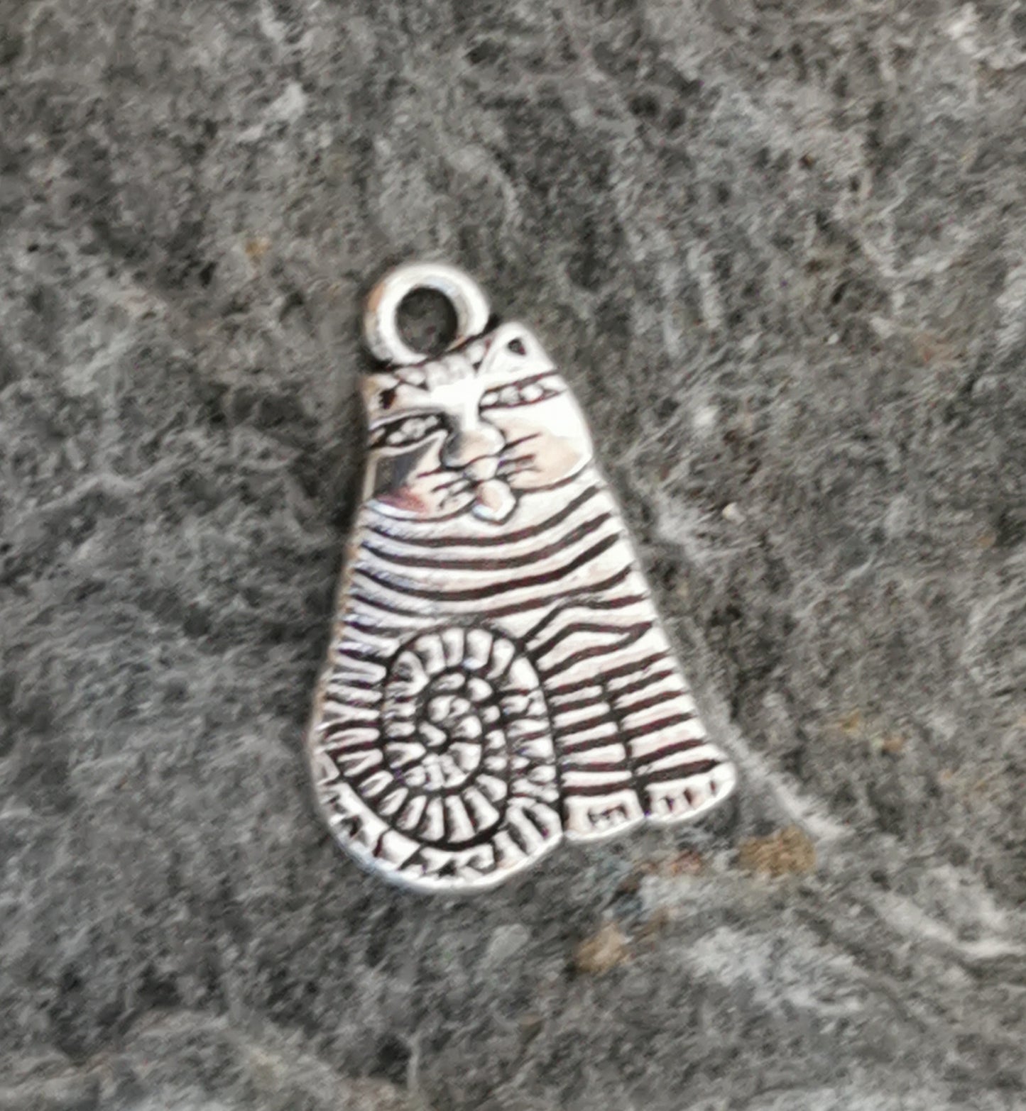 Hängen till örhängen