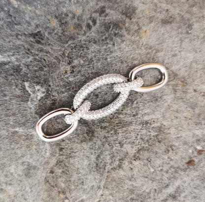 Hängen till örhängen