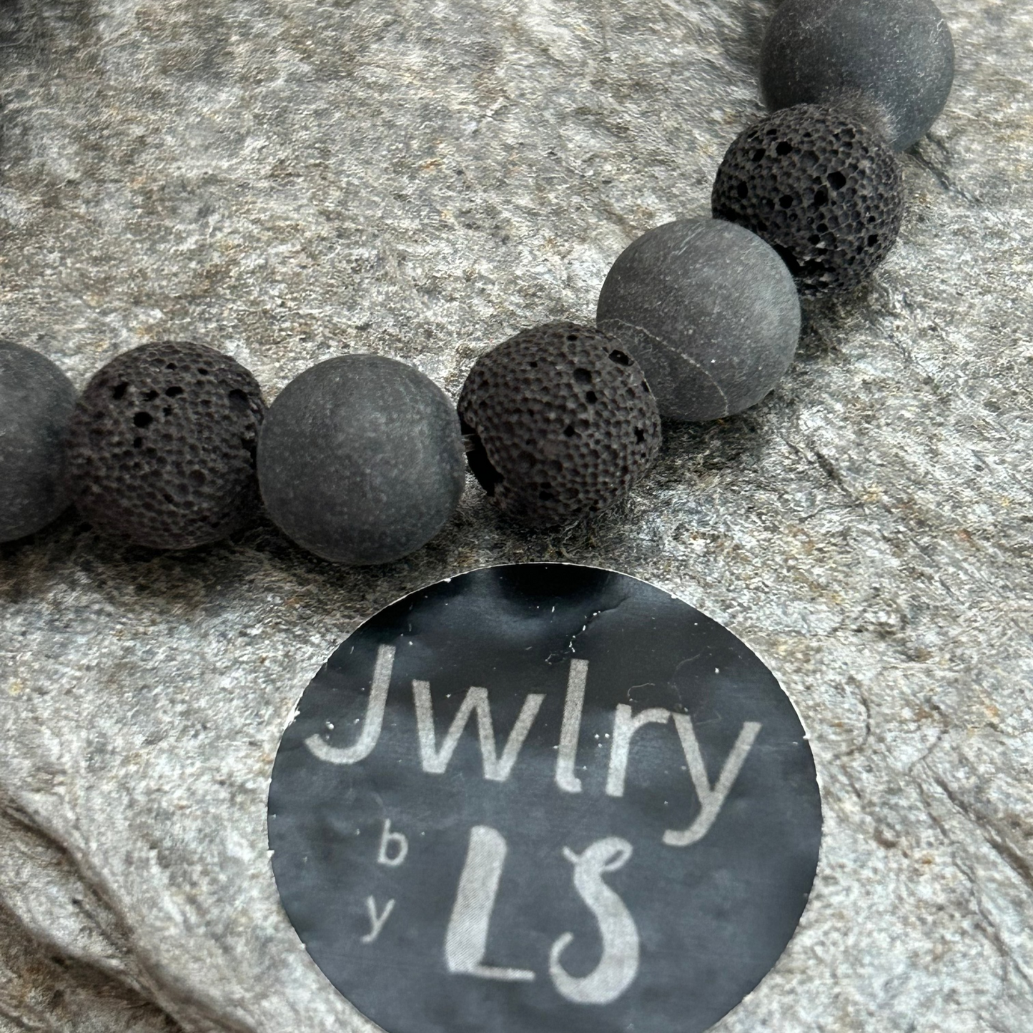 Armband blackstone och lava - Jwlry by LS