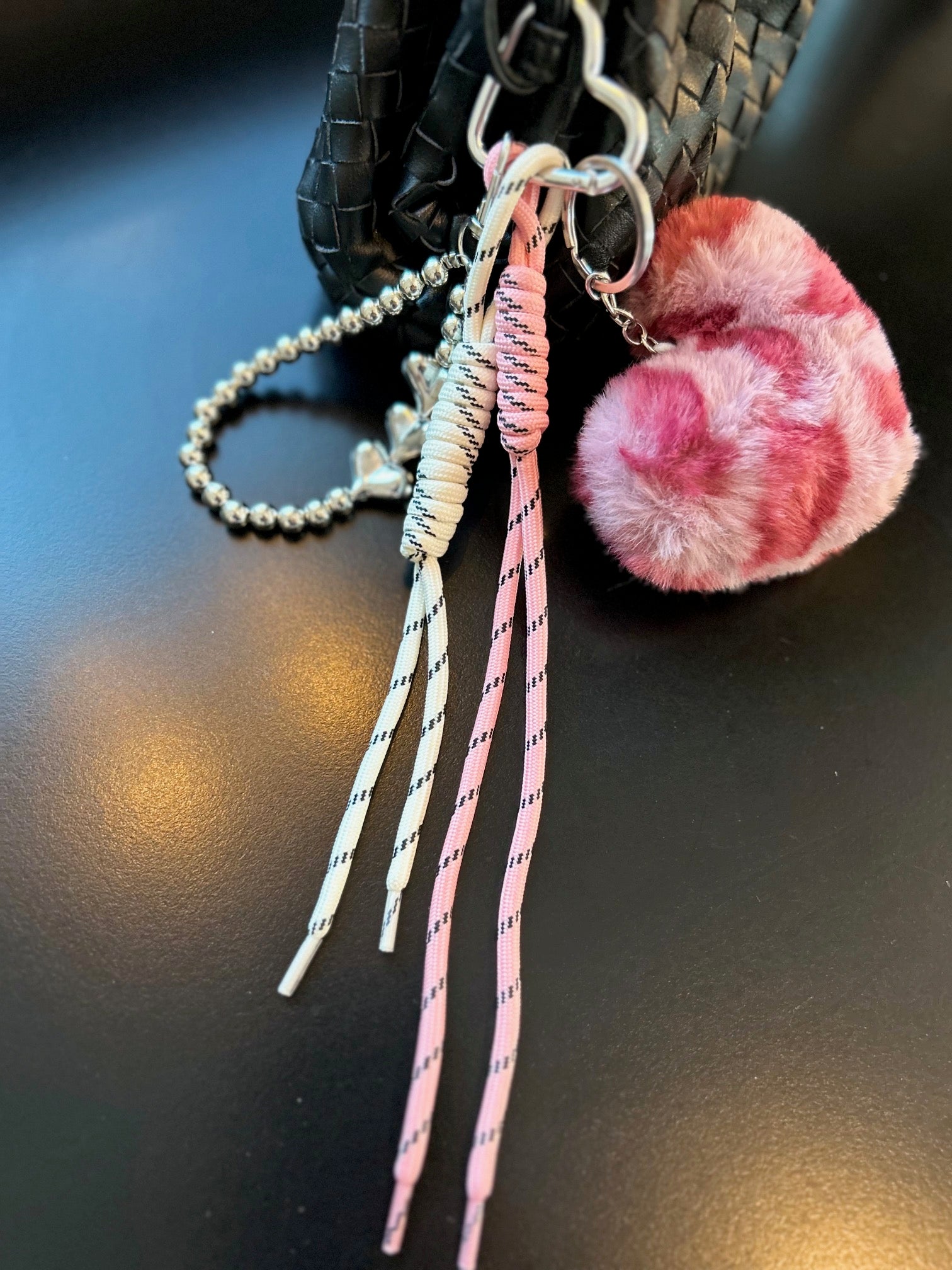 Bag charm trendigt på TikTok