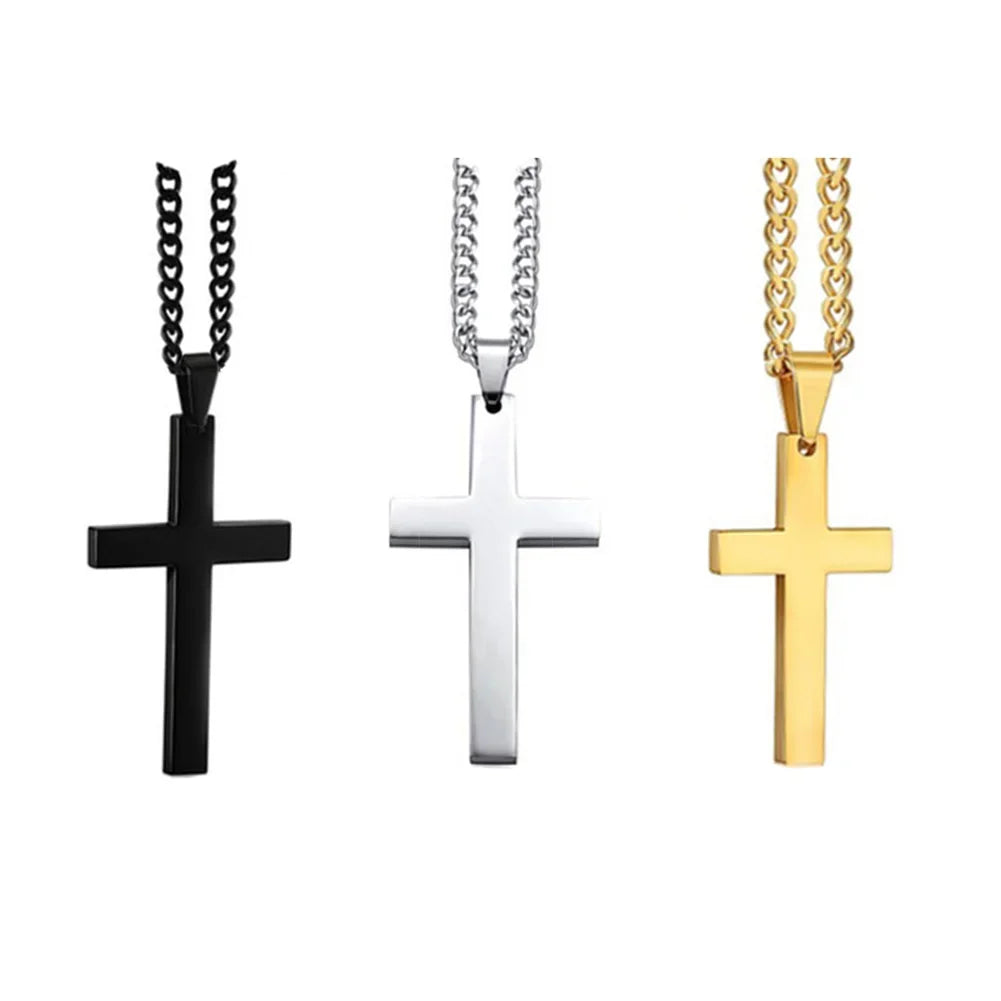 Halsband med ett hängsmycke som ett stilrent kors