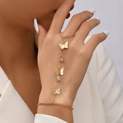 Armband och ring sammanlänkade med en kedja (10 modeller)